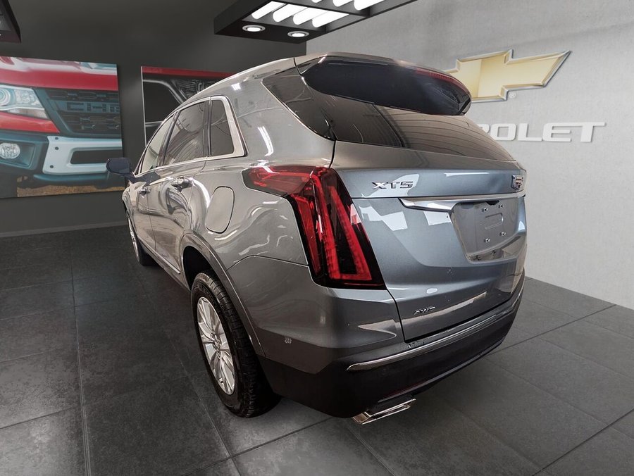2022 Cadillac XT5 2022 Silver