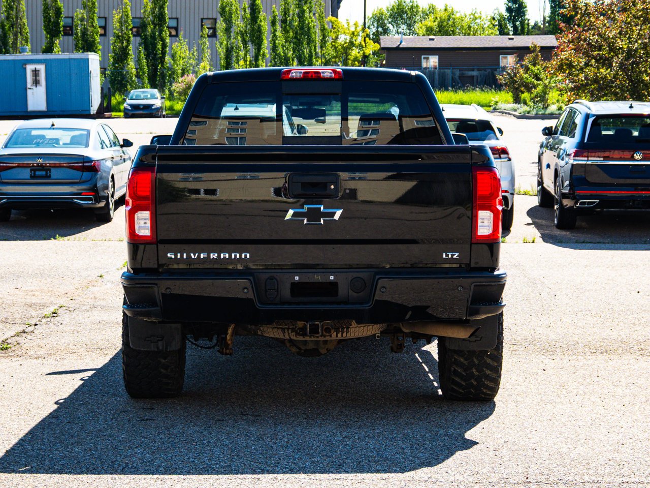 2018 Chevrolet Silverado 1500 4WD Crew Cab 143.5 LTZ w/2LZ Black Sherwood Park - photo #11