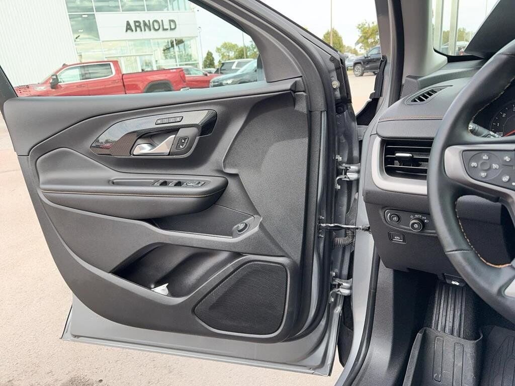 GMC Terrain NIV 3GKALYEGXPL208579 2023 Gris Baie-Comeau - photo #10