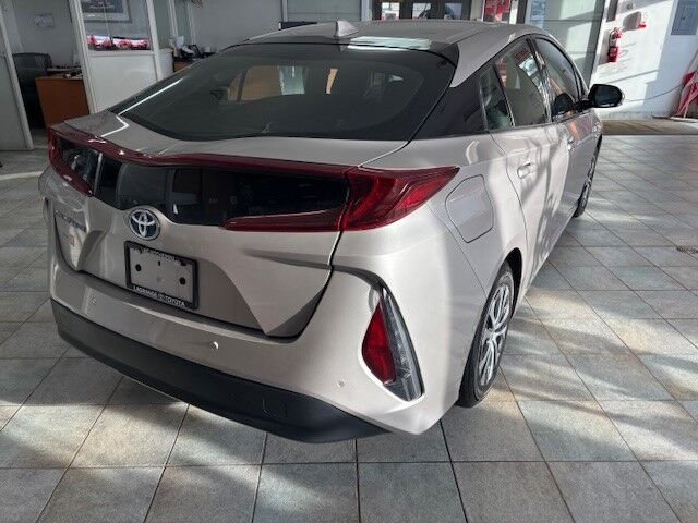 Toyota Prius Prime Upgrade Technologie 2020 Titane éclatant Lac-Etchemin - photo #3