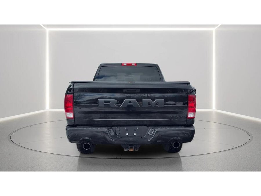Ram 1500 Classic 2022 2022 Noir