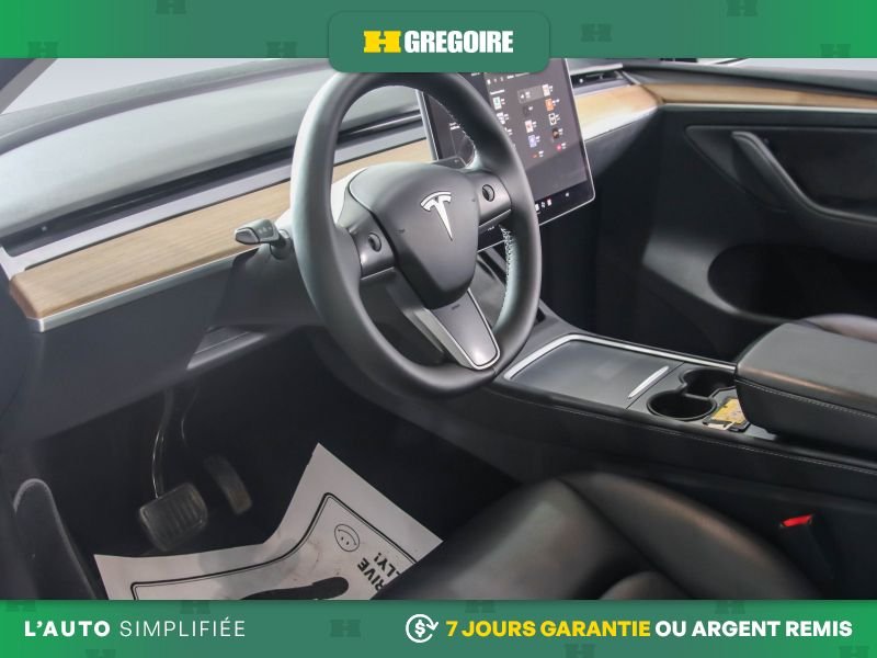 2024 Tesla Model Y Grey Laval - photo #20