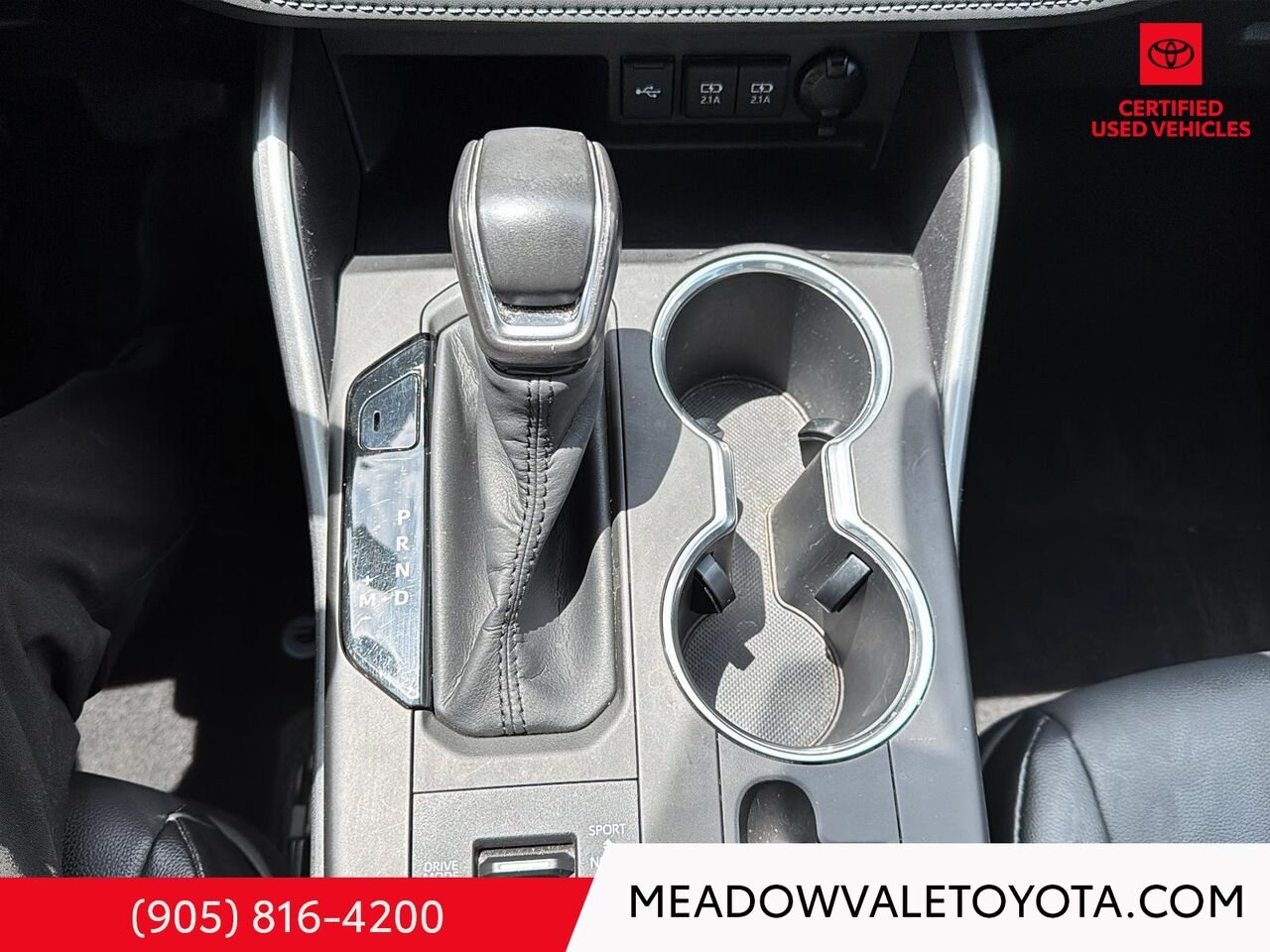 2020 Toyota Highlander New Tires, One Owner Black Mississauga - photo #17