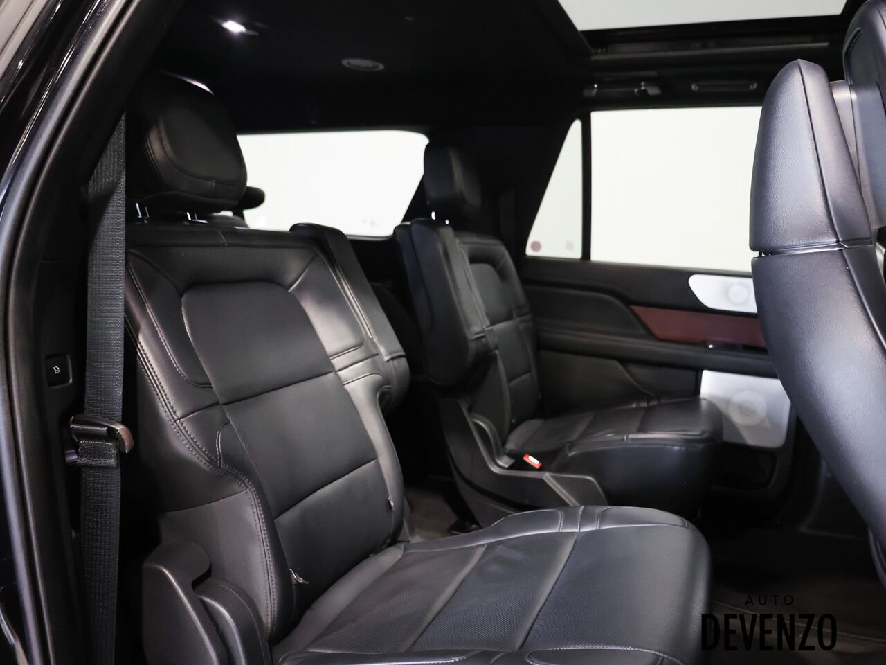 Lincoln Navigator L 2023 Noir Saint-Eustache - photo #7