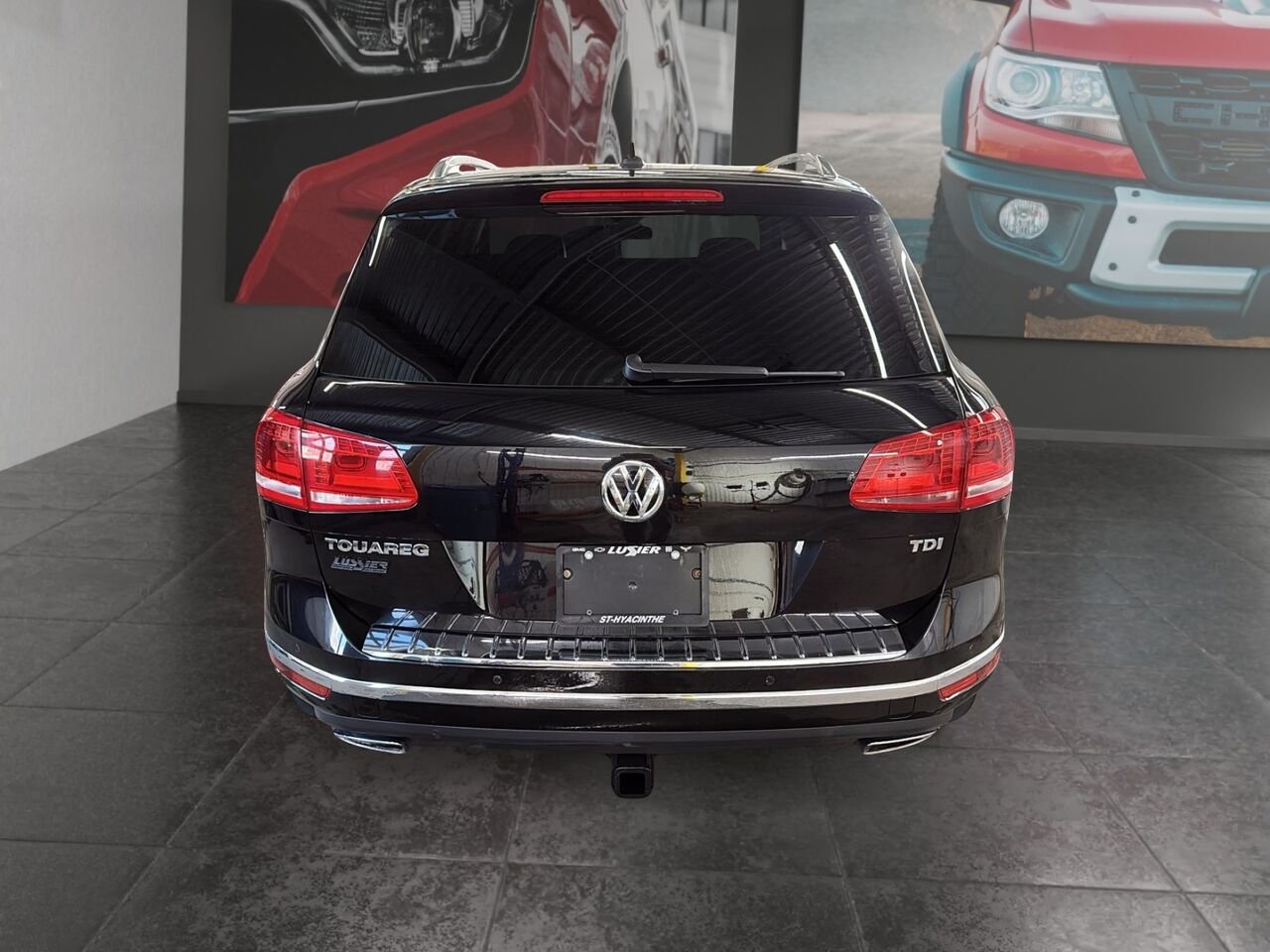2015 VOLKSWAGEN TOUAREG HIGHLINE Black Saint-Hyacinthe - photo #2