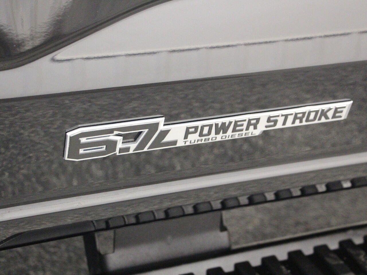 2024 Ford Super Duty F-250 SRW Agate Black Metallic Châteauguay - photo #27