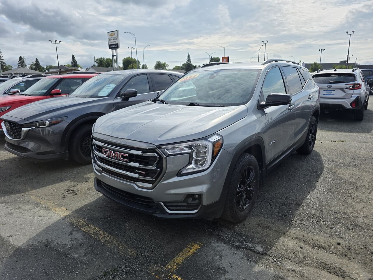 2024 GMC Terrain AT4 Grey Rouyn-Noranda - photo #0