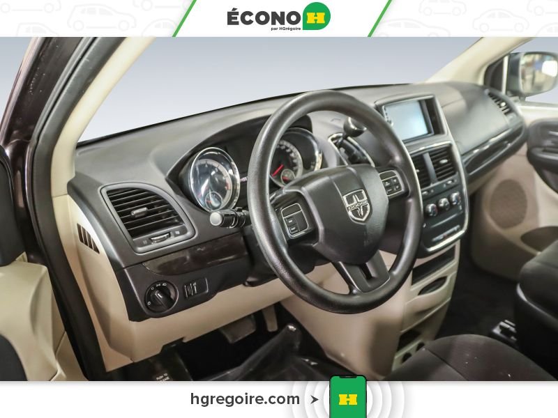 Dodge GR Caravan 2016 Gris Blainville - photo #17