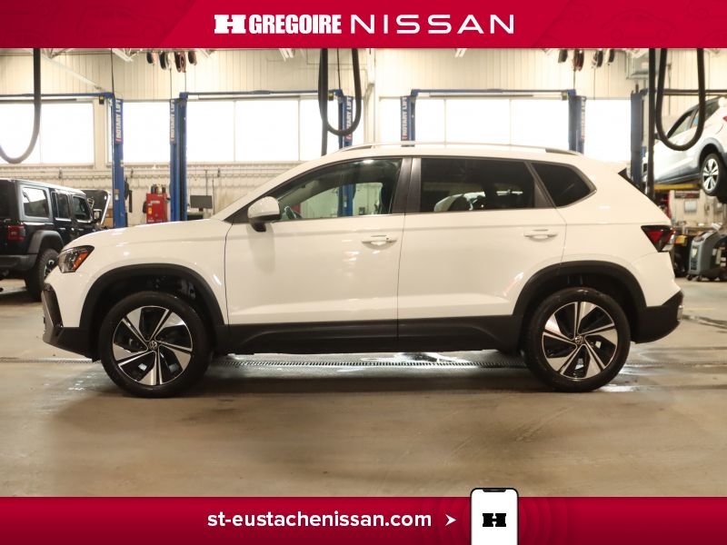 Volkswagen Taos SE4622 | Comfortline MAGS CLIMATISATION DEM. A DISTANCE 2025 Blanc Laval - photo #17