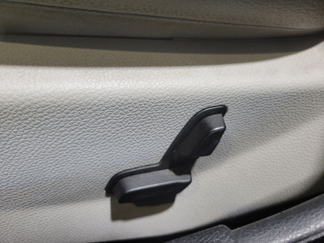2009 Mercedes-Benz Classe-C Black  - photo #10