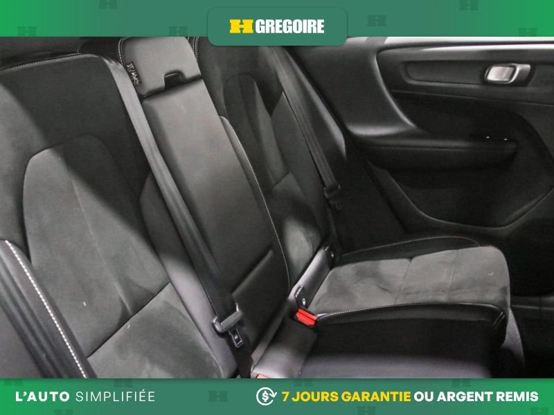 Volvo XC40 821529 | R-Design AWD AUTO AC CUIR TOIT NAV MAGS CAM RECUL 2021 Blanc Laval - photo #28