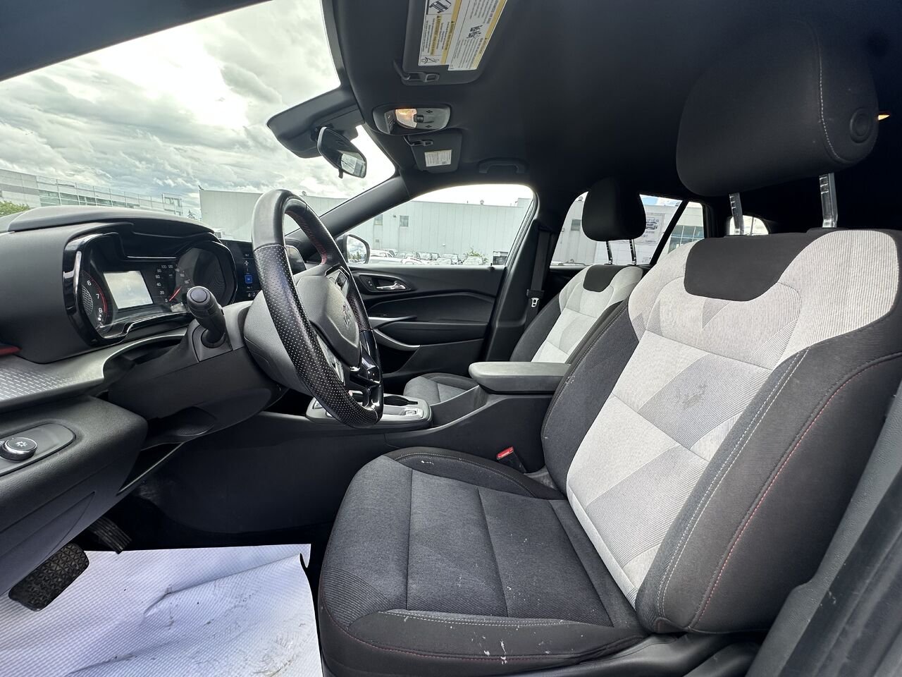 2024 CHEVROLET TRAX 1RS 1RS 4 portes TA Grey Gatineau - photo #2