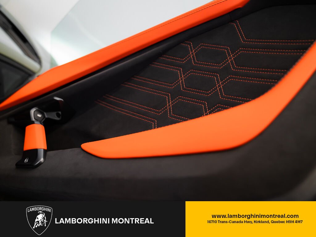 Lamborghini Revuelto PRE OWNED 2024 Vert Kirkland - photo #24