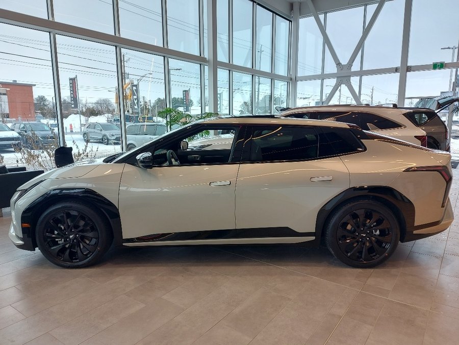 2026 Kia EV4 2026 Ivory Silver