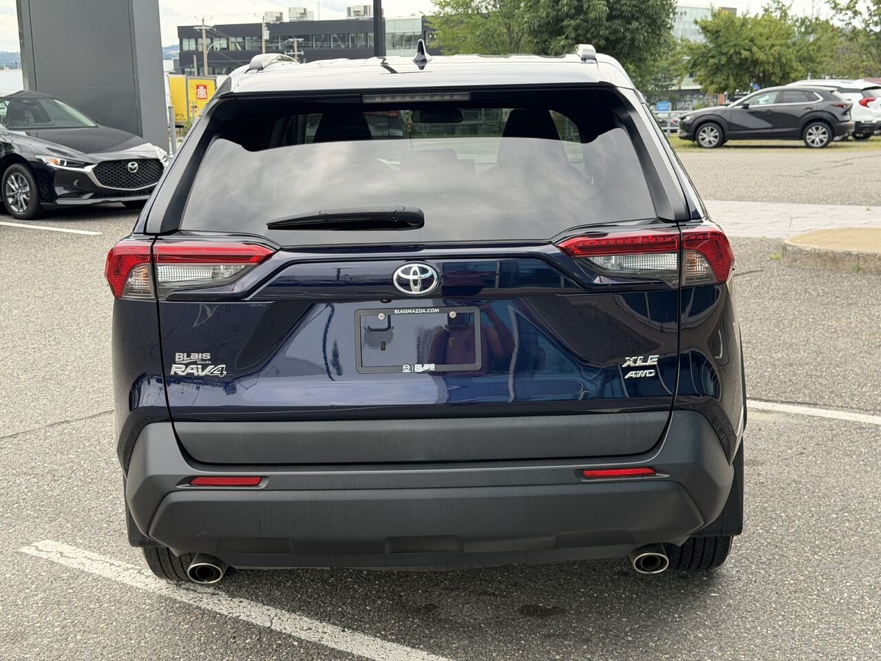 2020 Toyota RAV4 Blue Ste-Marie - photo #5