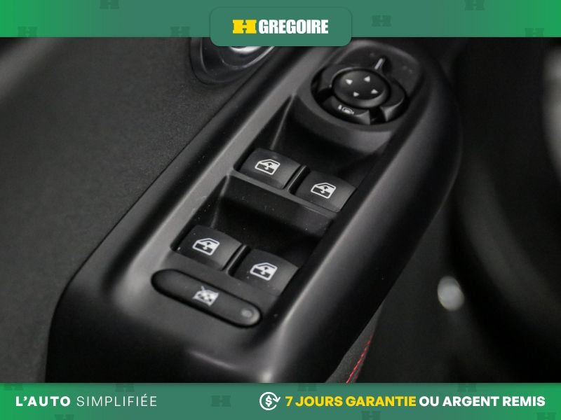 2024 Dodge Hornet Black Saint-Eustache - photo #15