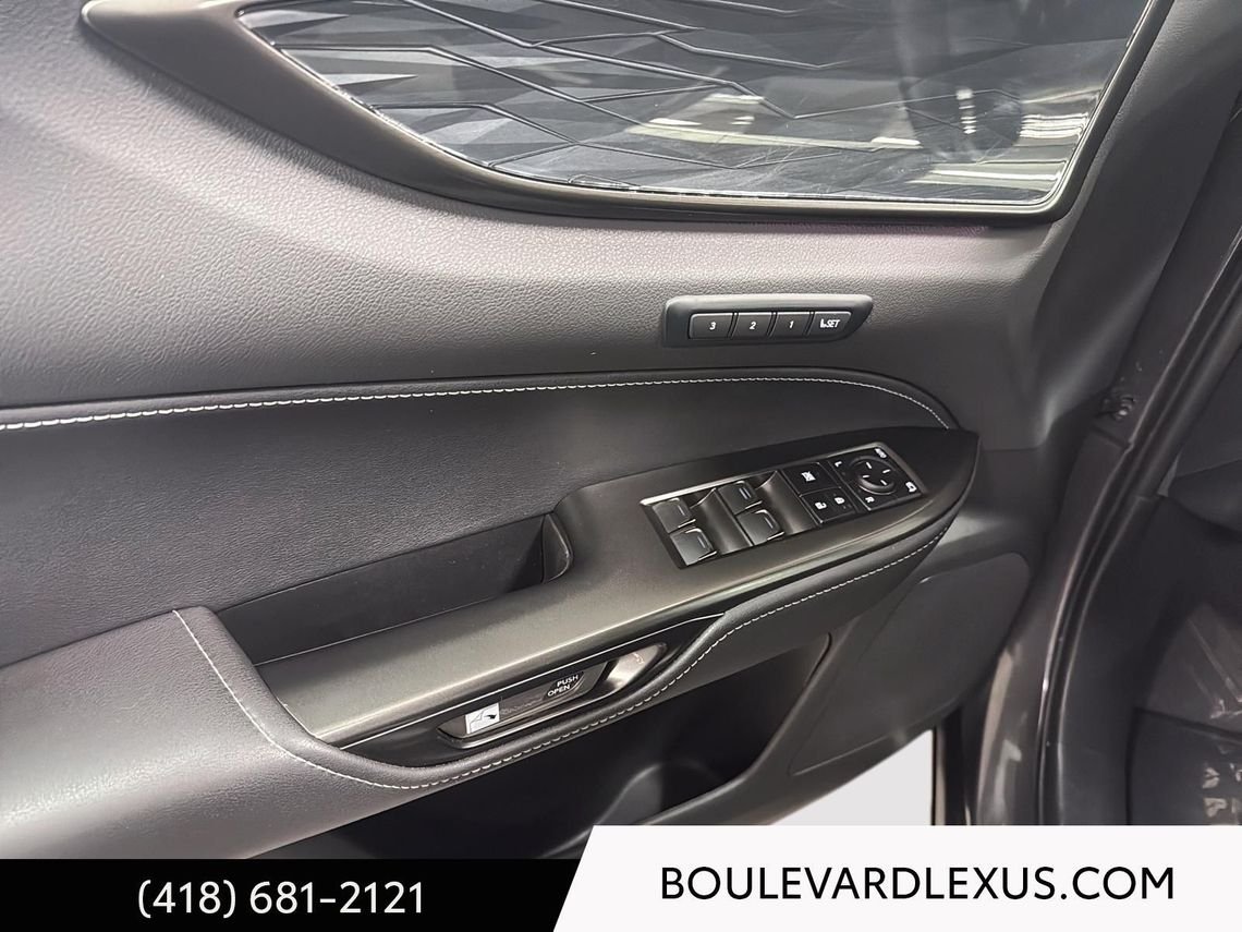 2024 Lexus NX Grey Quebec - photo #27