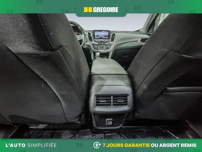 Chevrolet Equinox 2022 Blanc Blainville - photo #31