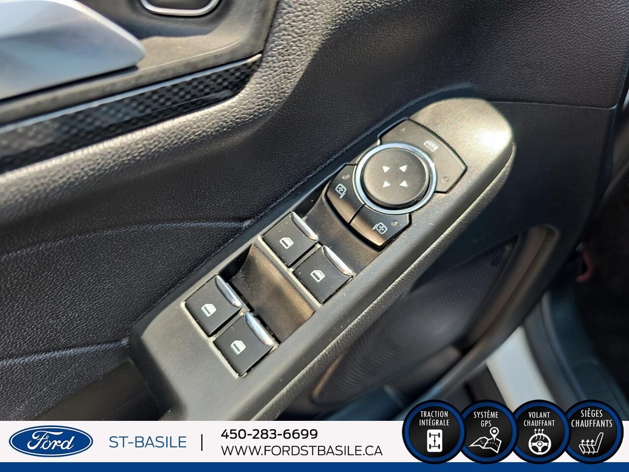 Ford Escape 2023 Blanc Saint-Basile-le-Grand - photo #18