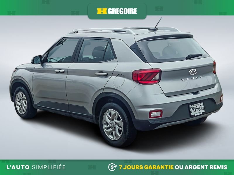 2024 Hyundai Venue Silver Saint-Eustache - photo #5