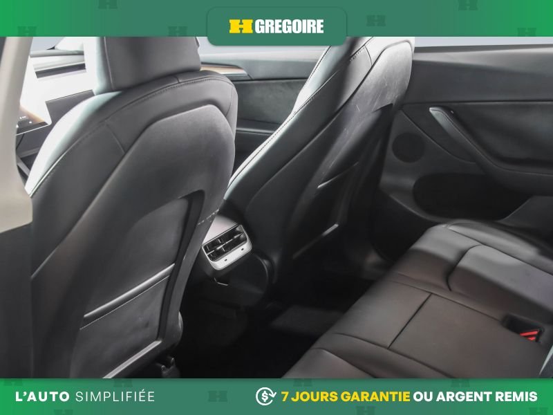 2024 Tesla Model Y Grey Laval - photo #22