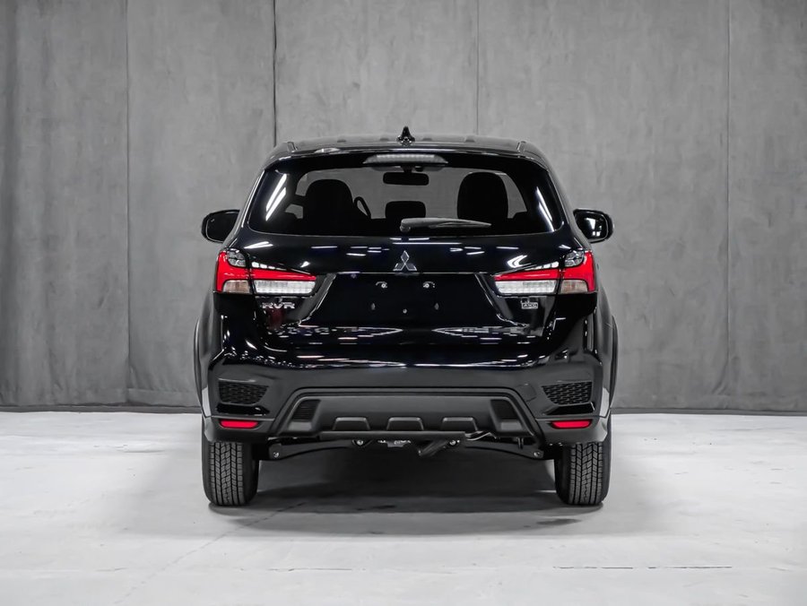 2026 Mitsubishi RVR SE Labrador Black