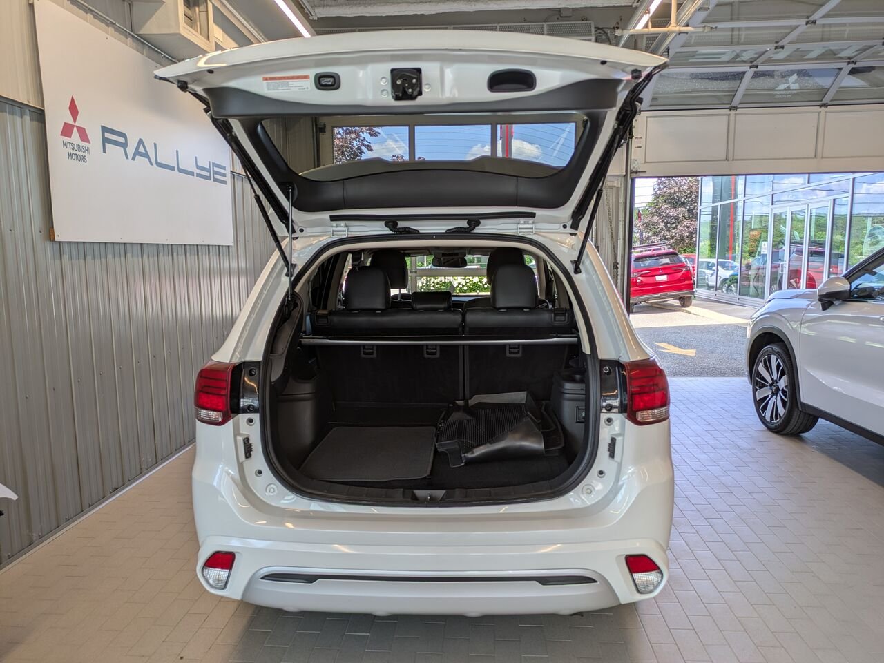 Mitsubishi Outlander PHEV 2022 Blanc Gatineau - photo #3