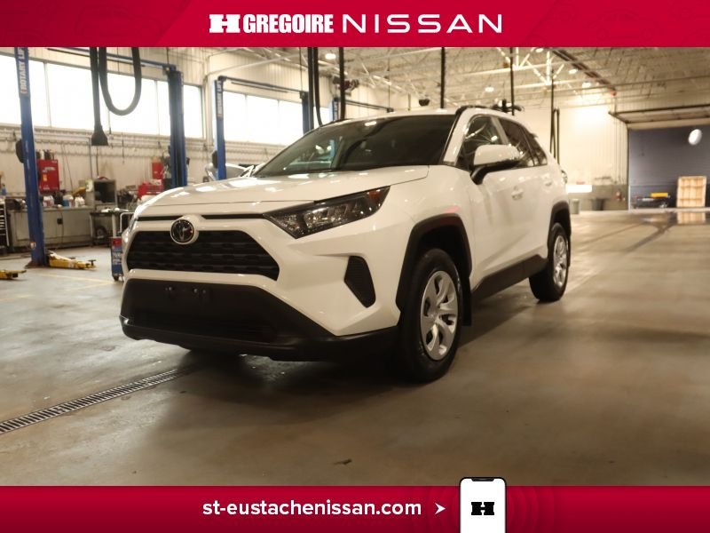 2020 Toyota Rav 4 White Saint-Eustache - photo #4