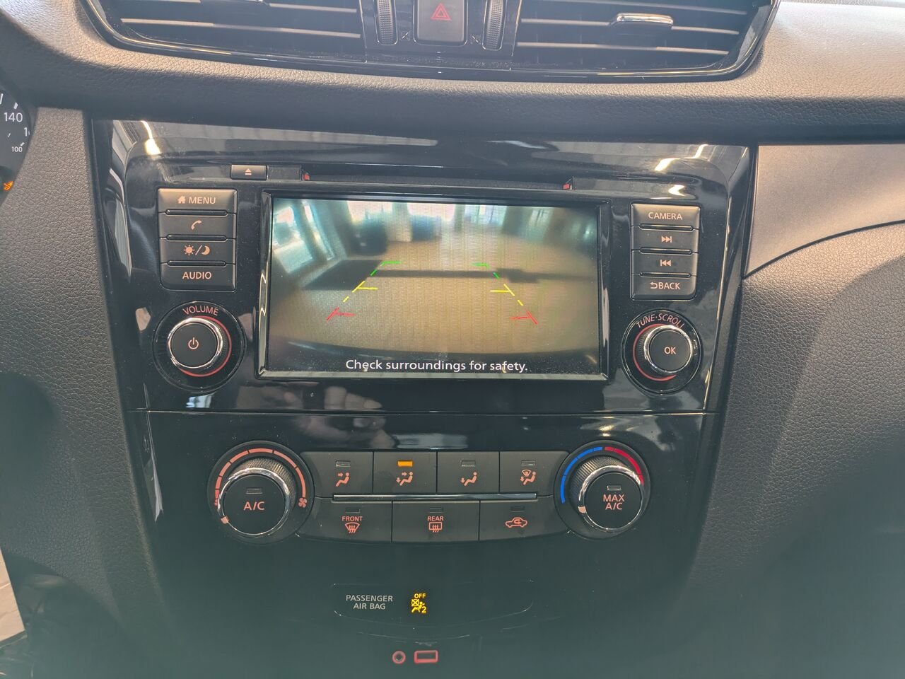 2021 Nissan Qashqai Black Gatineau - photo #11