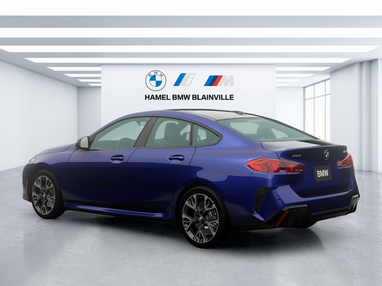 2026 BMW 2 Series Loc. 48 m. 770$/mois à 3.49% Portimao Blue Metallic Blainville - photo #1