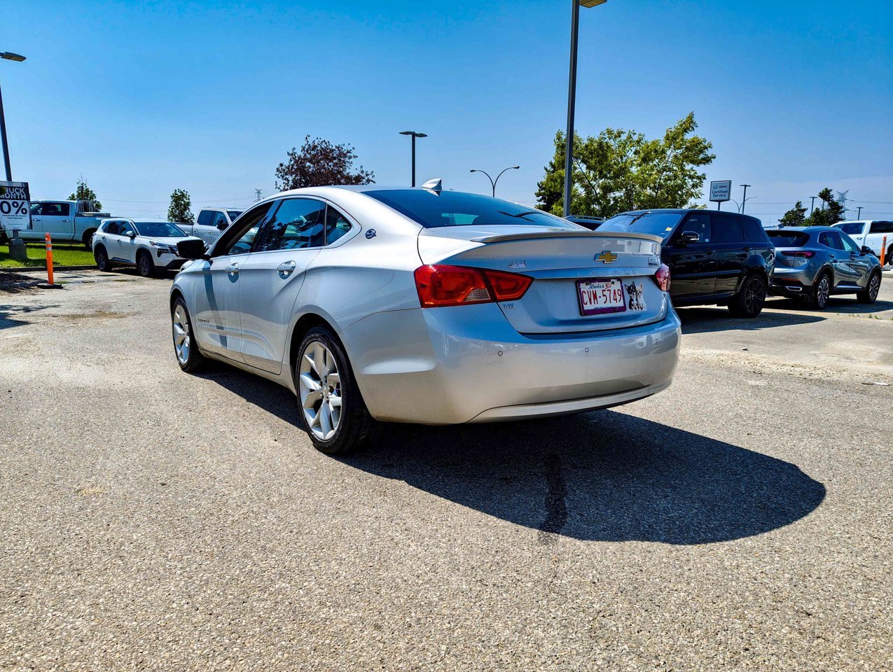 2017 Chevrolet Impala 4dr Sdn LT w/1LT Grey Sherwood Park - photo #4