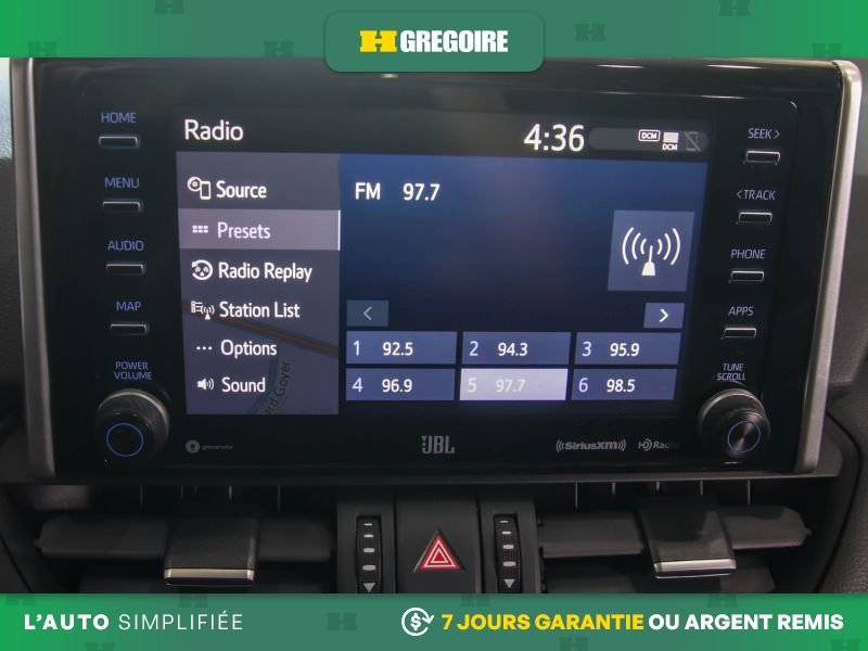 2021 Toyota Rav 4 Grey Laval - photo #11
