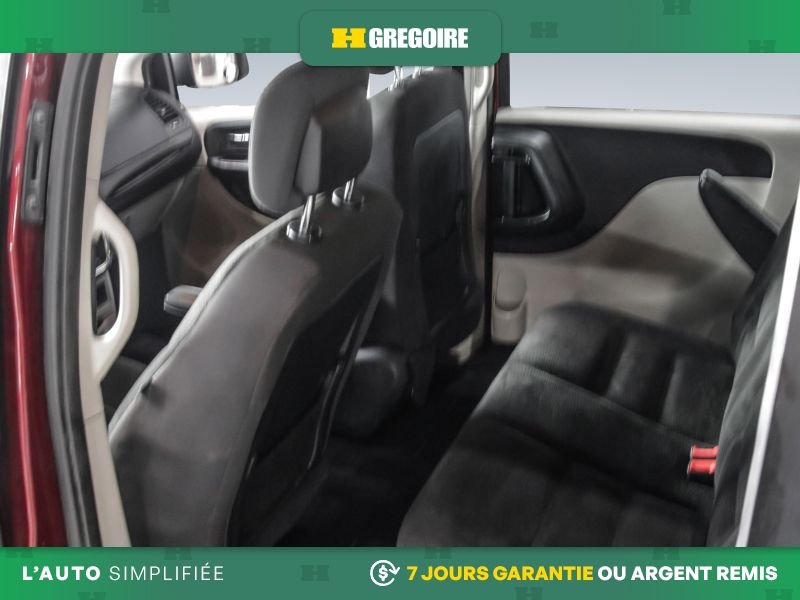 Dodge GR Caravan 820233 | Canada Value Package AUTO A/C CAM RECUL 2019 Rouge Laval - photo #22