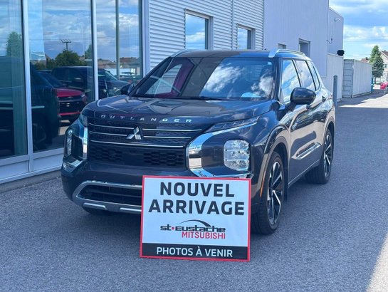 Mitsubishi Outlander PHEV GT S-AWC-CUIR-TOIT PANO-SIÈGES ET VOLANT CHAUFFANTS 2025 Noir