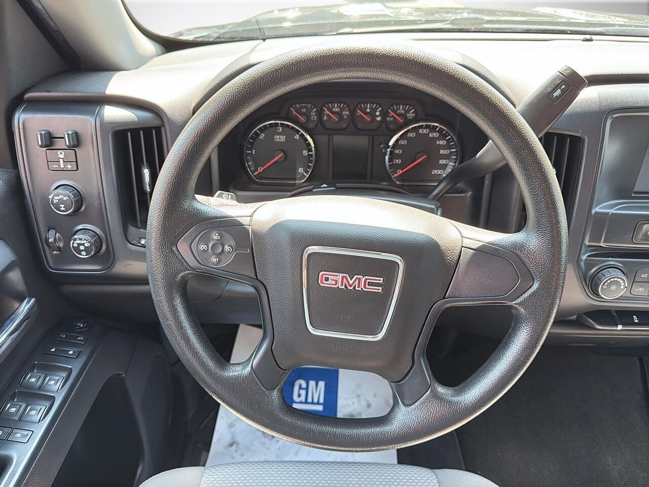 GMC SIERRA 1500 BASE 2018 Noir Saint-Hyacinthe - photo #8