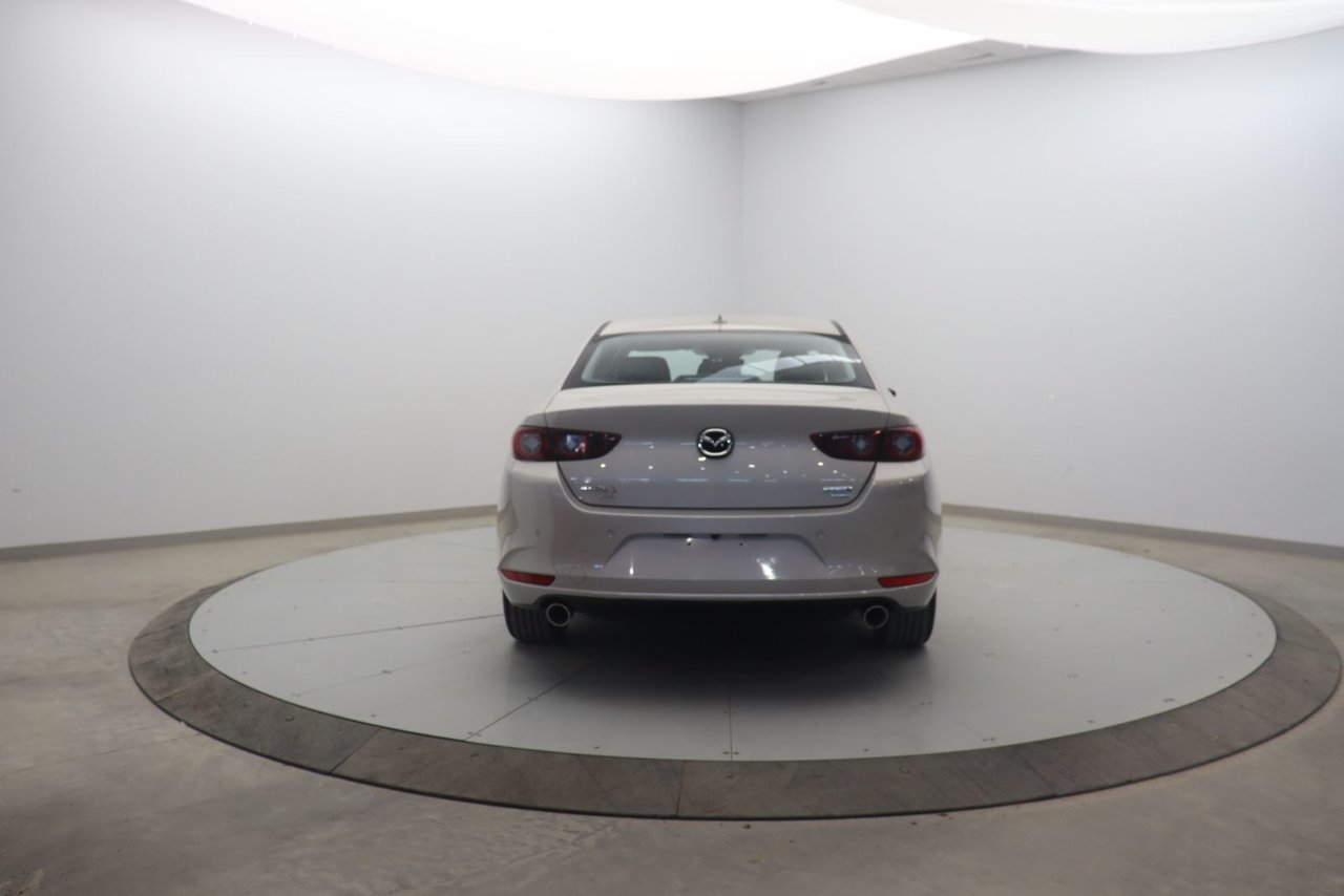 Mazda Mazda3 NIV JM1BPBDY0R1657937 2024 Gris Baie-Comeau - photo #2