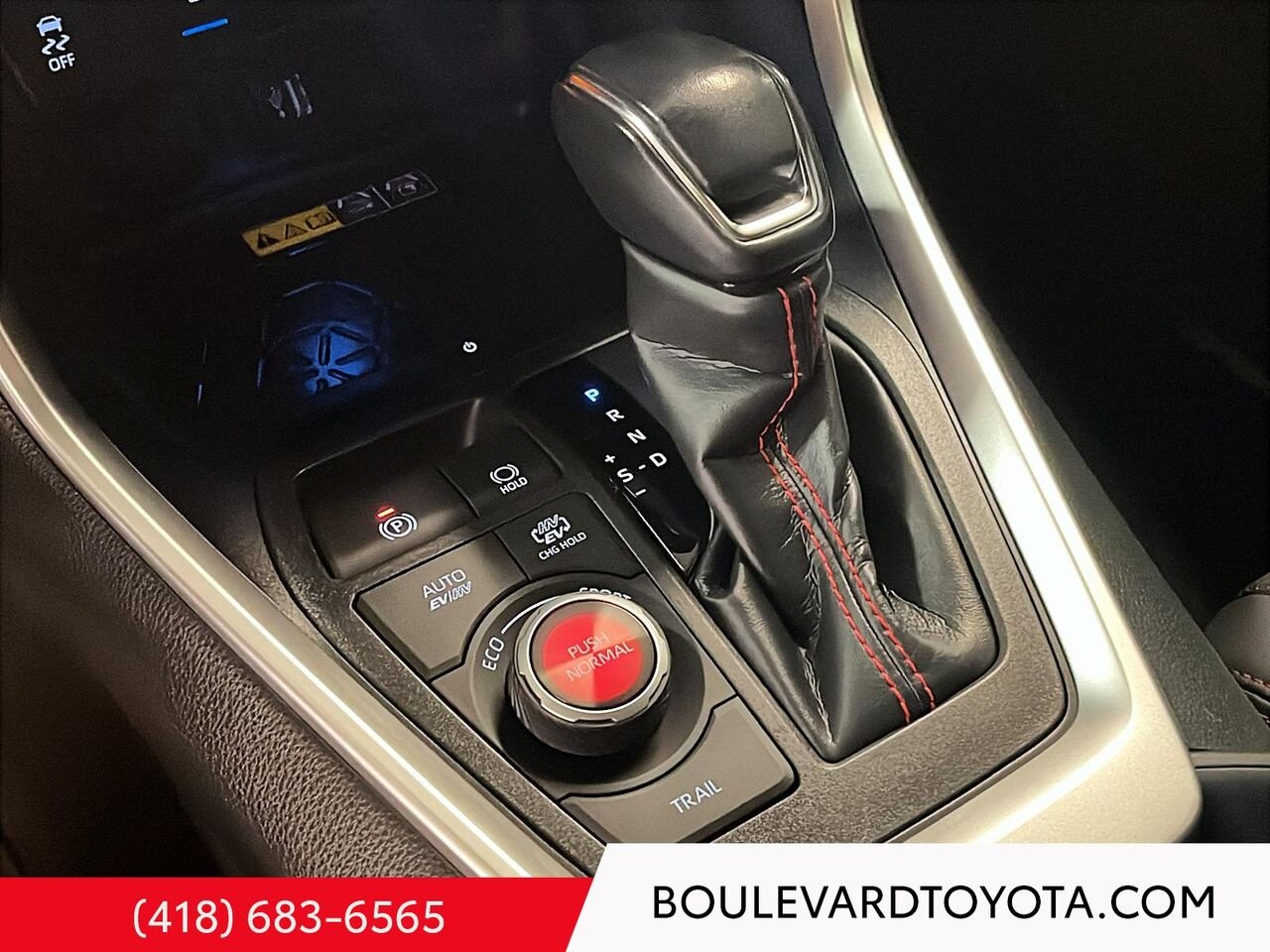 Toyota RAV4 Prime 99595A-141 | PRIME XSE GROUPE TECHNOLOGIE 2024 Frisson glacé nacré avec toit noir Québec - photo #17