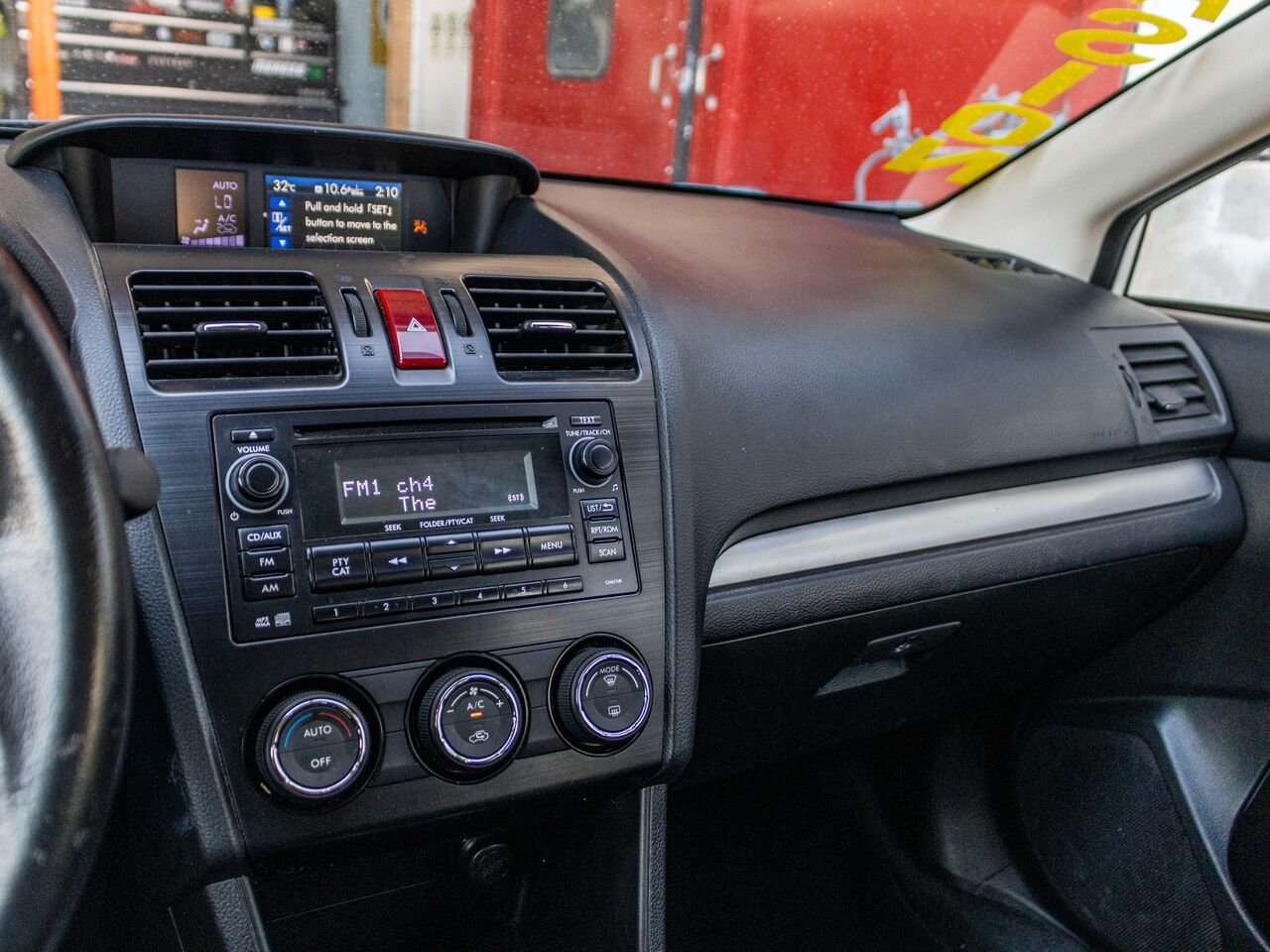 Subaru Impreza Wagon 5dr Auto 2.0i Premium 2014 Châteauguay - photo #13