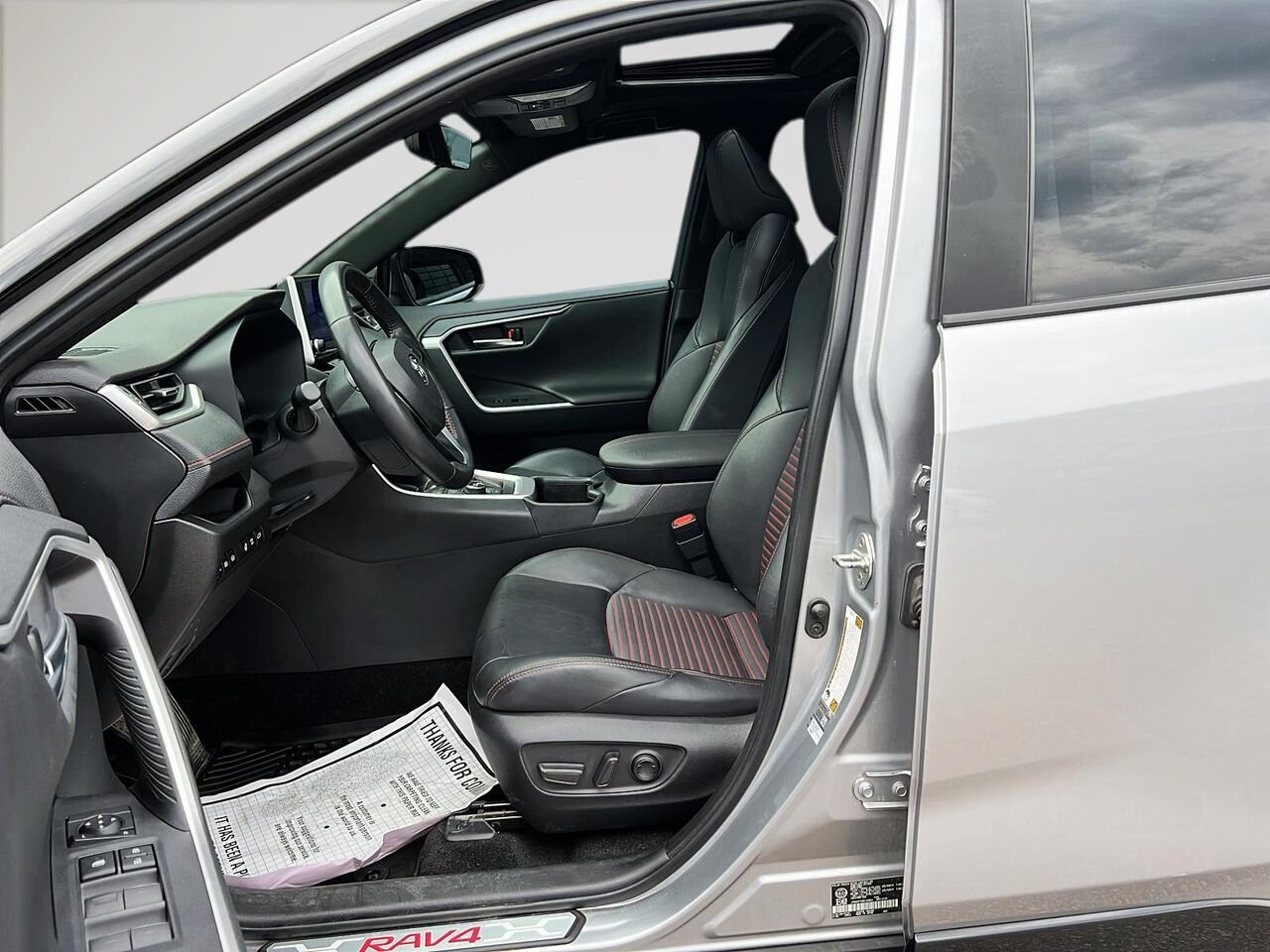2024 Toyota RAV4 Prime XSE TRACTION INTEGRALE Silver Québec - photo #8