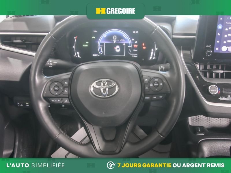 2023 Toyota Corolla White Laval - photo #24