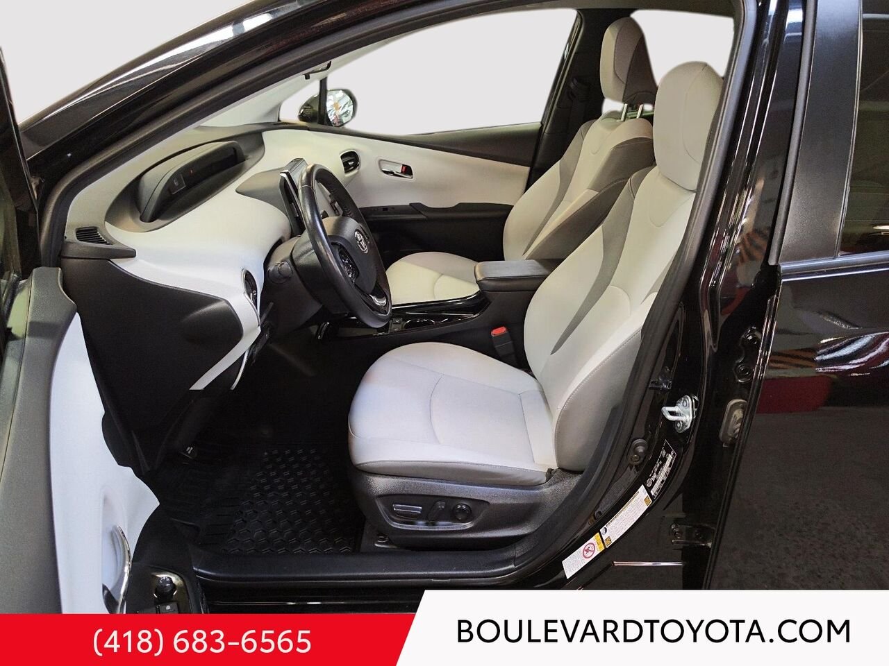 Toyota Prius Prime 99879A-98 | UPGRADE 2022 Noir Québec - photo #8