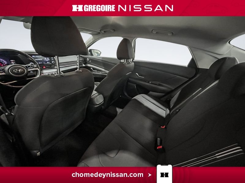 2022 Hyundai Elantra Black Laval - photo #22