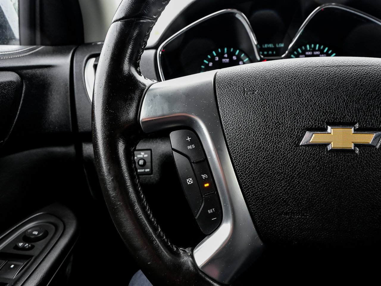 2013 Chevrolet Traverse AWD 4dr 1LT Blue Sherwood Park - photo #19