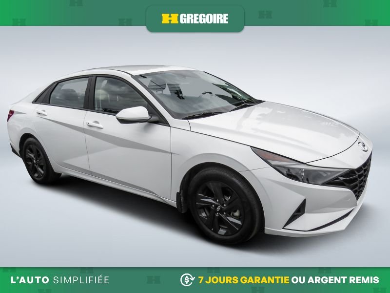 Hyundai Elantra 2023 Blanc Laval - photo #0