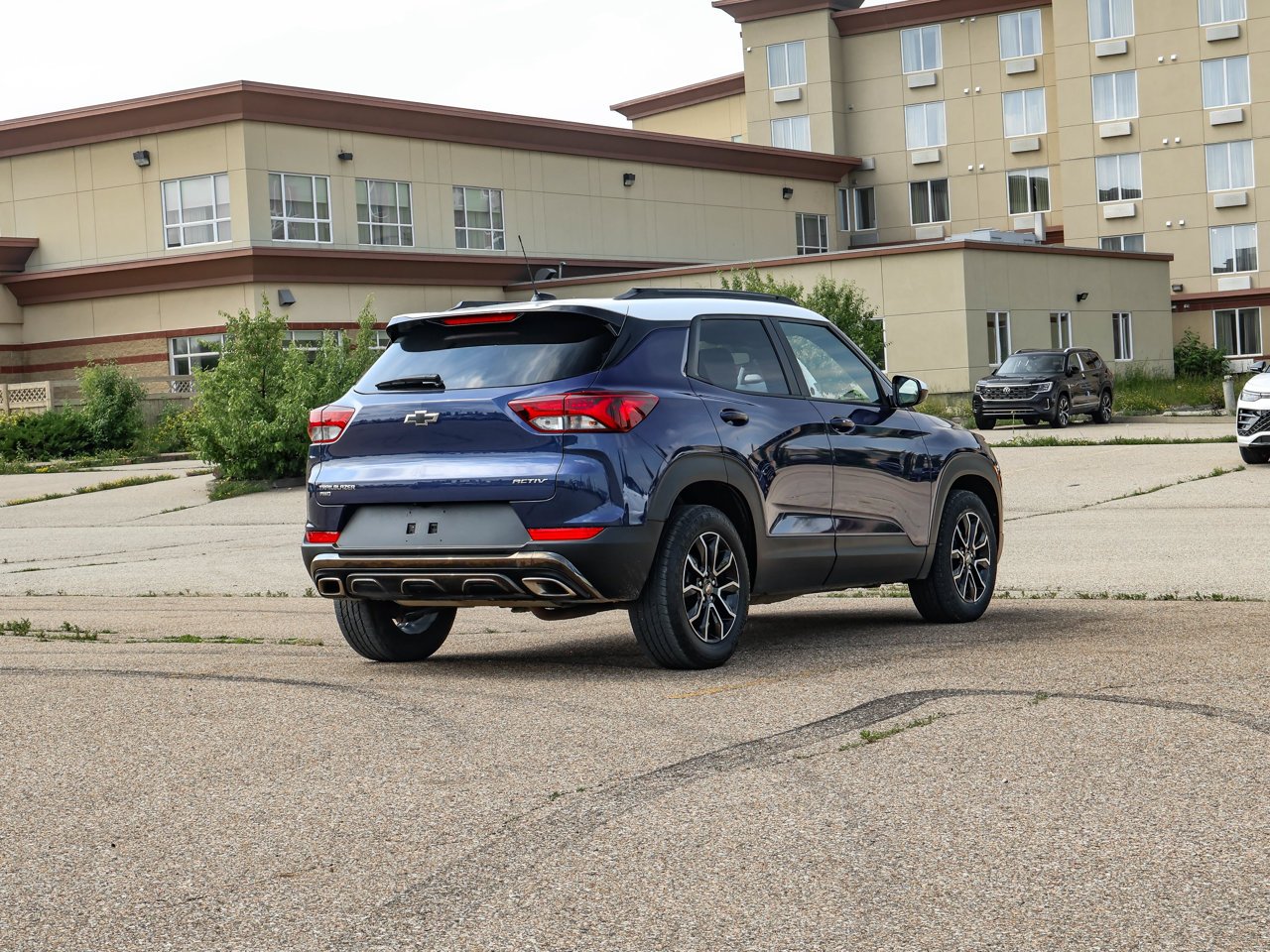 2023 Chevrolet Trailblazer AWD 4dr ACTIV Blue Sherwood Park - photo #7