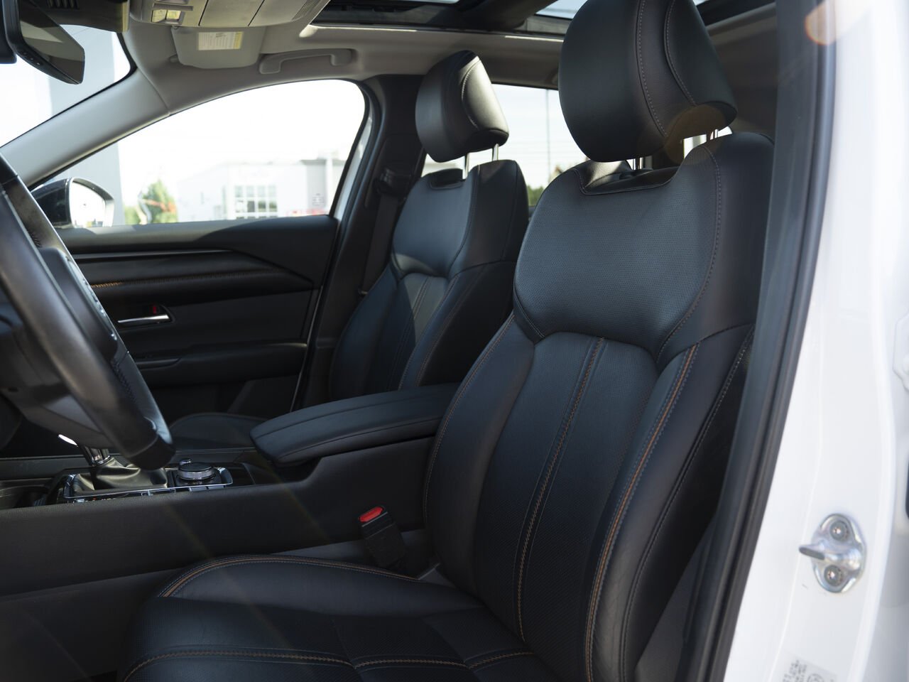 Mazda CX-50 A25230 | GT TI 2024 Blanc Val-d'Or - photo #11