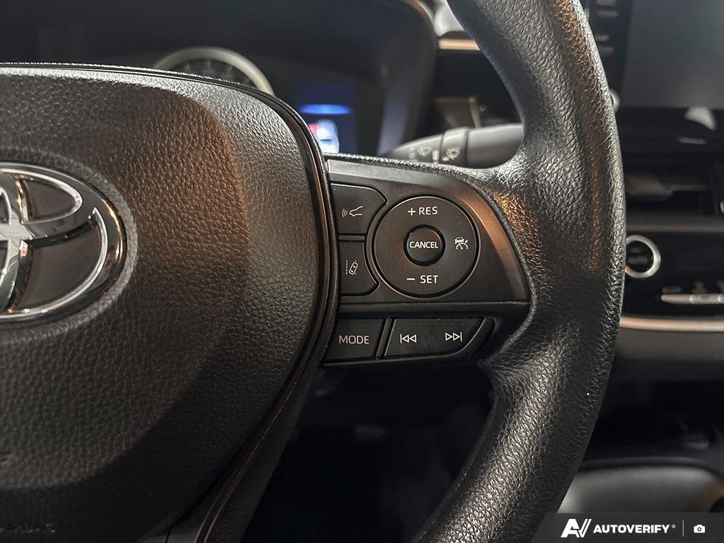 2022 Toyota Corolla 2600914A | LE Blue Edmonton - photo #14