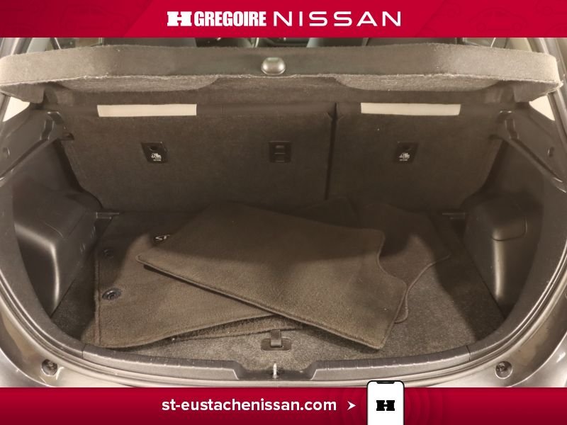 2018 Toyota Yaris Grey Saint-Eustache - photo #36