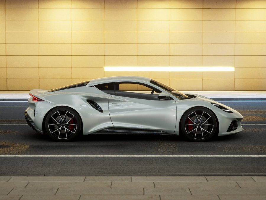 Lotus Emira 2025 2025 Mist White
