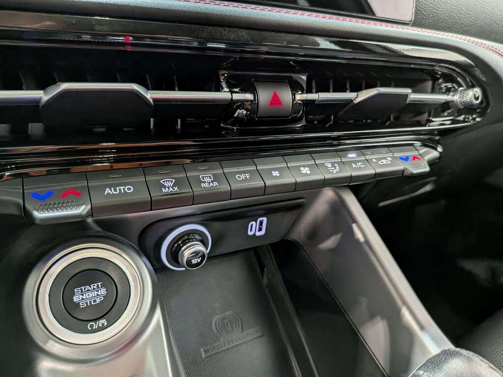 2024 Dodge Hornet R/T Plus PHEV EAWD *Ltd Avail* Blue Val-David - photo #28
